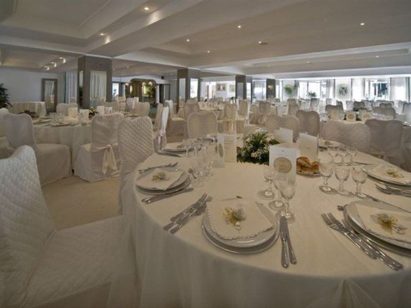 Aris Garden Hotel Casal Palocco Bagian luar foto
