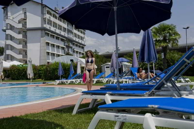 Aris Garden Hotel Casal Palocco Bagian luar foto